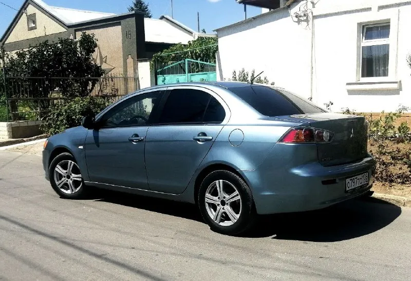 Mitsubishi lancer х 2011 год выпуска, рестайлинг !!! осмотр - донецк. тел: +7990-248-52-99 (telegram, вотсап). херсонский оператор, с феникса звонить бесплатно. цена – 685 000 ₽ не такси, не каршеринг, во владении у юрлиц никогда не была. пробег 210 тыс км 1.5 mt 109 л. с. отличная техника крепкий кузов средний рынок на рестайлинговые лансеры - 850.000 машина в хорошем рабочем состоянии. все расходники менялись вовремя по регламенту. на момент стоит новый аккумулятор, новая резина nokian, ходовая в полном порядке. есть антикоррозийная обработка, обесшумлена. двигатель заводится без каких-либо проблем, работает ровно, не троит, не дымит. мкпп работает отлично, ошибок на приборной панели нет. отличная комплектация: кондиционер, бортовой компьютер, сенсорная магнитола, abs, esp, иммобилайзер, airbag, подогревы сидений (2 режима), сигнализация starline, подогрев зеркал и заднего стекла, гур, стоит светодиодная оптика, серворуль. торг присутствует, звоните 📞 звоните: +7(990)2485299 - фотография - 5