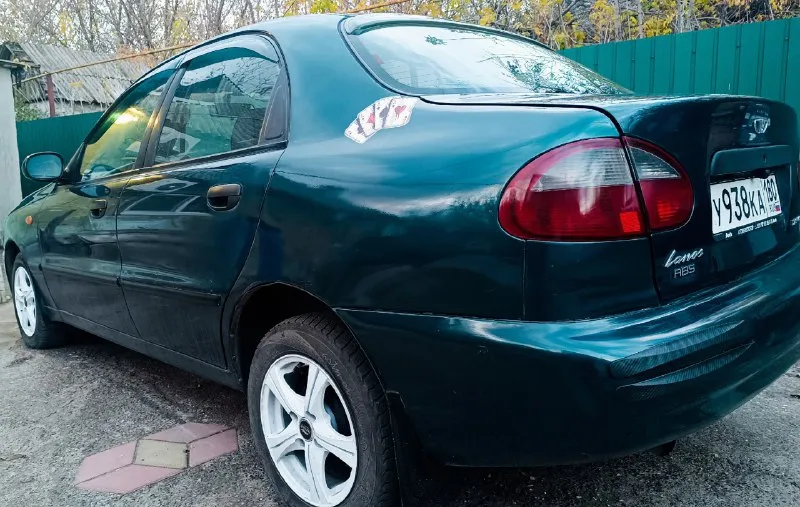 ✅ продам ланос 👮🏻‍♂️юридически чист! без штрафов залогов ограничений. 1 владелец по птс ✅ цвет темно-зеленый ✅объем двигателя (1.6) поляк ✅ пробег 197000 ✅ год изготовления 2004 г ✅ коробка механика 💵 цена 230 р (хорошим людям хороший торг) ☎️ +79494724428 просмотр автомобиля : г. донецк, ворошиловский район, золотое кольцо 🛑за машиной ухаживал. вложено в неё много усилий и души. едет хорошо, коробка в хорошем состоянии, двигатель в хорошем состоянии обслуживался вовремя. хорошая машина сел и поехал. резина огонь 🔥( комплект летней резины в отличном состоянии, переобул уже на зиму)поварена. днище обработано. гур работает отлично, новая рулевая рейка, абс проведен капитальный ремонт, кондиционер новый ремень, новый ролик, заправлен, новый стартер, шрузы, гранаты новые. по электрике недостатков нет исправно абсолютно всё. ездил к электрику всё проверили и где надо исправили, установил 2 дин магнитолу с камерой заднего вида. передние два стеклоподъёмника с доводчиками, сигн 📞 звоните: +7(949)4724428 - фотография - 5