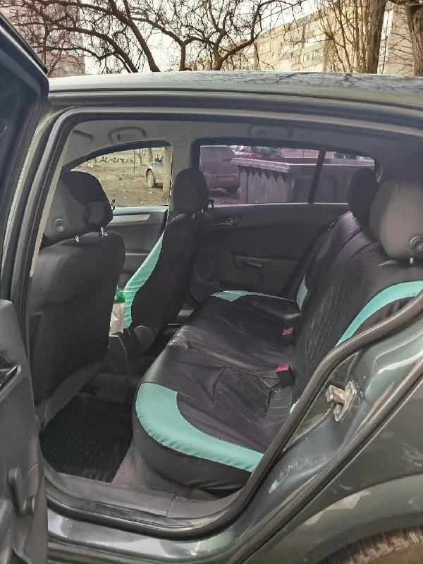 Продам семейное авто, opel астра h 2011 года. за машиной следили. все расходники менялись вовремя. зимняя резина в комплекте. продаю связи покупкой нового авто. за машину не стыдно, проверки на любом сто. цена 750000,хороший торг при осмотре номер для связи +79493340904.подробно расскажу по телефону 📞 звоните: +7(949)3340904 - фотография - 3