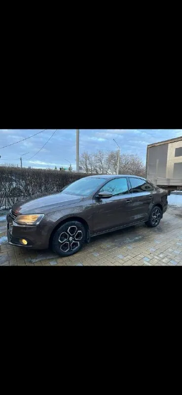 Продам! Джетта 1.6, 2013 года выпуска цена 1000000 рублей, торг уместен резина зима и лето куплены в 2025 году по всем вопросам писать в тг или +79493809276 территориально иловайск-харцызск
📞 Звоните: +7(949)3809276 - фотография - 2
