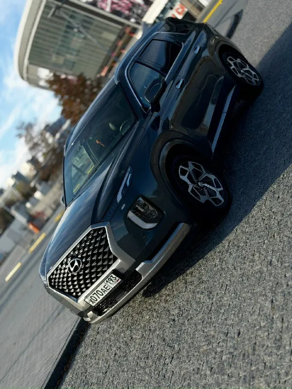 Продам hyundai palisade 2021 года, 2.2 at, пробег: 56 тысяч км. , любые проверки, кузов в пленке, салон кожа и алькантара, климат-контроль 3х-зонный, память водительского сиденья, люк, подогревы сидений, капитанские сиденья и 3-й ряд сидений, камеры 360, удержание полосы, предотвращение столкновения, контроль слепых зон, бесключевой доступ, круиз-контроль, датчики света и дождя, штатная мультимедиа, полный электропакет, электропривод боковых зеркал, обогрев боковых зеркал и заднего стекла, парктроники передние и задние, помощь при спуске с горы, кнопка запуска двигателя start/stop, мультифункциональное рулевое колесо, бортовой компьютер, центральный замок, 2-й комплект резины в подарок. цена: 4.7 млн ₽ +79494761470 +79498264646 📞 звоните: +7(949)4761470 - фотография - 1