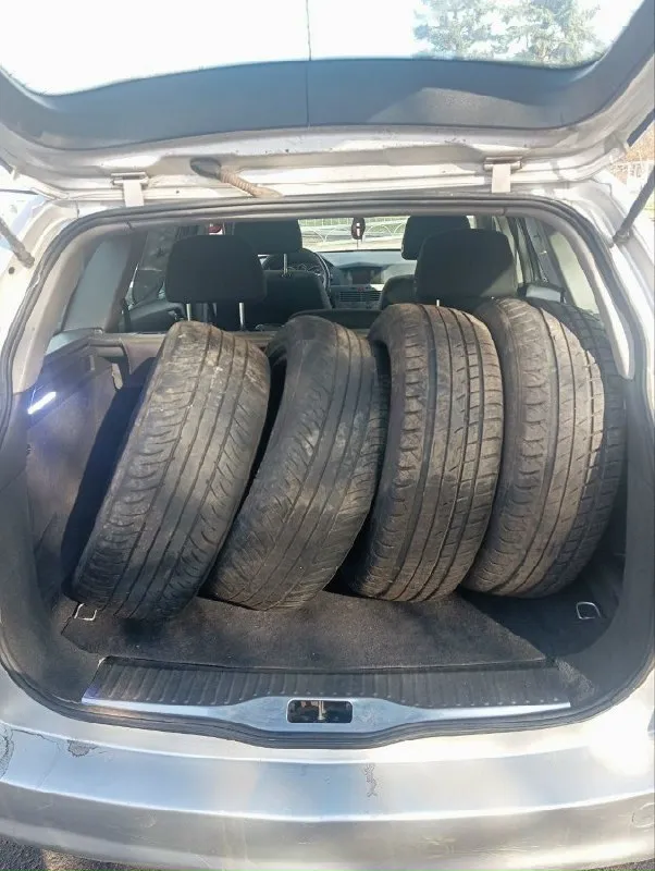 Продам opel астра 2006 года, объем двигателя 1,7 турбо дизель. универсал. на полном ходу. сел поехал. осмотр г. иловайск. цена 465 тыс. торг у капота. обращаться только по телефону: +7-949-685-05-31 📞 звоните: +7(949)6850531 - фотография - 6