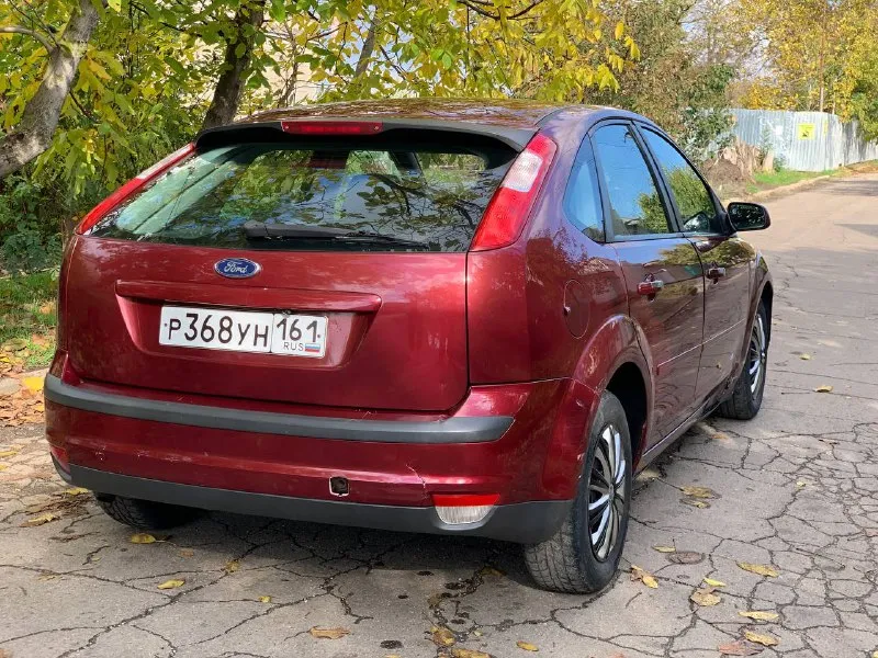 Продам ford focus 2007г 🚘 2.0+mt пробег 263.000 есть кондиционер (работает) установлена магнитола teyes+камера заднего вида заводское остекление машина в нормальном рабочем состоянии, есть небольшие моменты по кузову( на езду не влияет) и коробка в норме с документами полный порядок, за остальными вопросами отвечу по телефону или в личных сообщениях. цена 385.000₽🔥🔥 торг г. мариуполь +79490034163 📲 tg: kirill 📞 звоните: +7(949)0034163 - фотография - 5