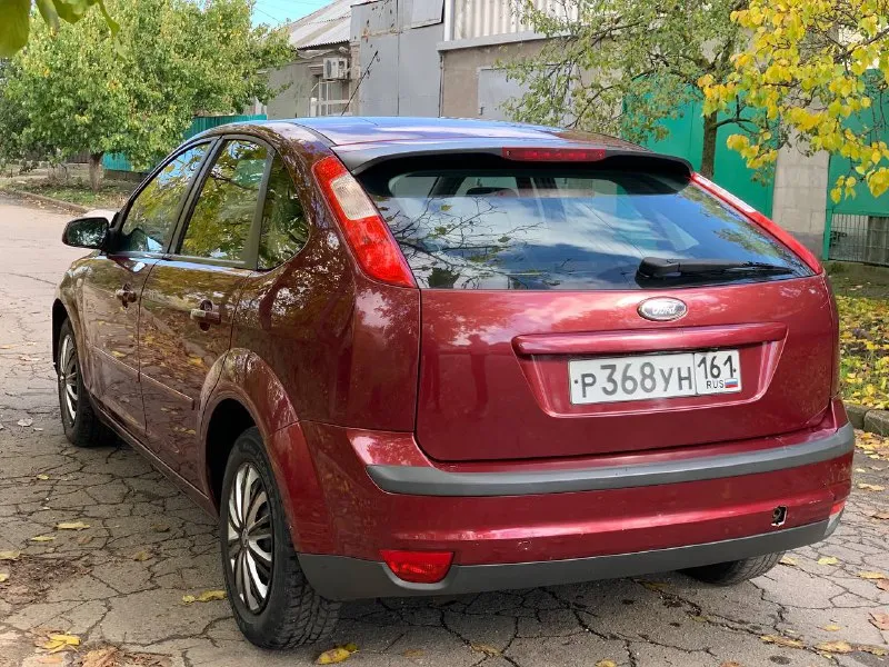 Продам ford focus 2007г 🚘 2.0+mt пробег 263.000 есть кондиционер (работает) установлена магнитола teyes+камера заднего вида заводское остекление машина в нормальном рабочем состоянии, есть небольшие моменты по кузову( на езду не влияет) и коробка в норме с документами полный порядок, за остальными вопросами отвечу по телефону или в личных сообщениях. цена 385.000₽🔥🔥 торг г. мариуполь +79490034163 📲 tg: kirill 📞 звоните: +7(949)0034163 - фотография - 6