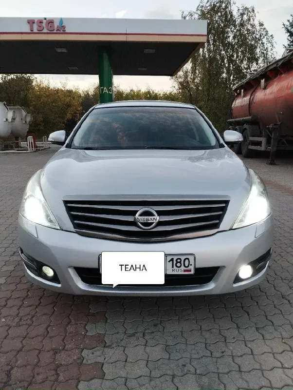 ❗ продажа от собственника❗ teana. 2011 год мотор 2.5 самый лучший в линейке - коробка- вариатор (работает идеально) пробег:242.000 -двух зонный климат контроль -кондиционер -подогрев сидений -бесключевой доступ start/stop -круиз контроль -камера заднего вида - электросиденья - омыватель фар -аудио система usb/aux -кожаный салон -мульти руль -электро зеркала -датчик света и дождя. авто в отличном состоянии без вложений, от слова совсем. любые проверки на любом сто за ваш счёт ✅ я собственник - переоформление без проблем. цена 1.🍋150 000 торг при виде денег осмотр г донецк. буденновский район. +7949-382-12-60-телеграмм-ватсапп +7949-845-25-88 📞 звоните: +7(949)3821260 - фотография - 4
