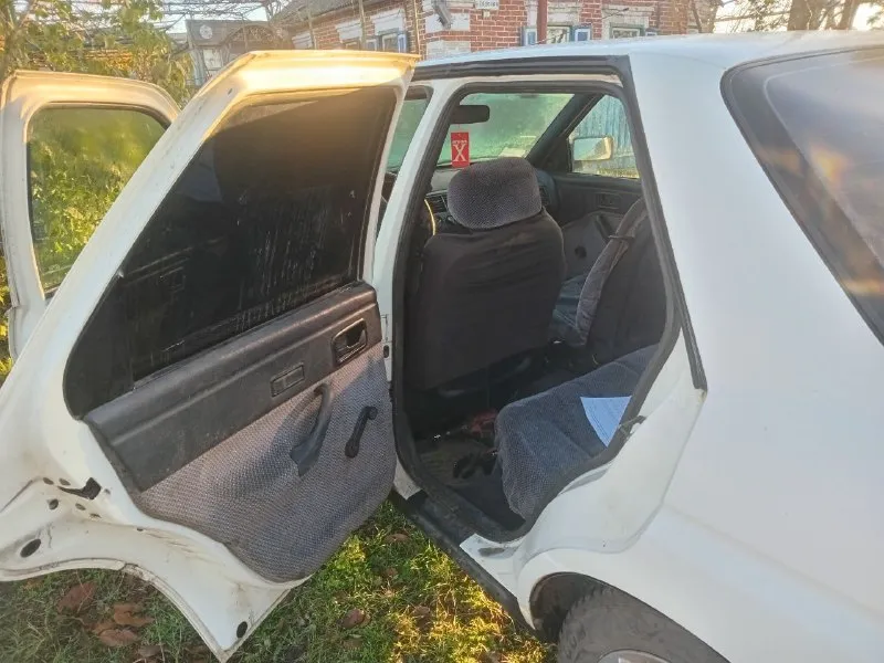 Ford орион 1,8 дизель, 1991 г. на ходу, есть мелкие недочёты. документы в порядке. цена 150 т. р. находится в мангушском районе. все вопросы по телефону +79490683719 📲 tg: карина 📞 звоните: +7(949)0683719 - фотография - 8