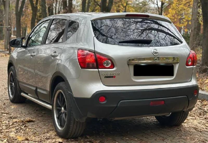 В продаже nissan qashqai 2008г ‎✅максимальная комплектация !!! ‎✅полный привод 4wd ‎✅2.0l коробка автомат ‎✅215 000 пробег ‎✅2 хозяина за всё время !!! ‎✅птс оригинал!!! ‎✅родные стекла!!! ‎✅ксенон фары заводские!! ‎✅ксенон туманки ‎✅кожаный салон ‎✅без ключевой доступ ‎✅два ключа ‎🌿зелёная автотека ‎авто в хорошем состоянии ‎обслужен!!! ‎на данный момент без вложений ‎мотор не троит, не дымит, масло не расходует. ‎коробка переключает плавно, ‎ходовая обслужена ‎по кузову без ржавчины гнили ‎дно пороги всё целое ‎комплектация:tekna pack ‎камера заднего вида ‎кожаный руль ‎климат контроль ‎круиз контроль ‎управление на руле ‎4 стеклоподъёмника ‎складывания зеркал ‎электро зеркала ‎подогрев заднего стекла ‎подогрев передних сидений ‎бортовой компьютер ‎датчик света, дождя ‎омыватель фар ‎монитор, навигация, музыка. aux, bluetooth, cd, fm ‎титан диски r18 ‎документы без штрафов, запретов, ограничений ‎продажа по дкп или мрэо ‎цена 895.000р. торг уместен!!! ‎осмотр донецк ‎+79494017806 ‎+79493977821 телеграм - фотография - 4
