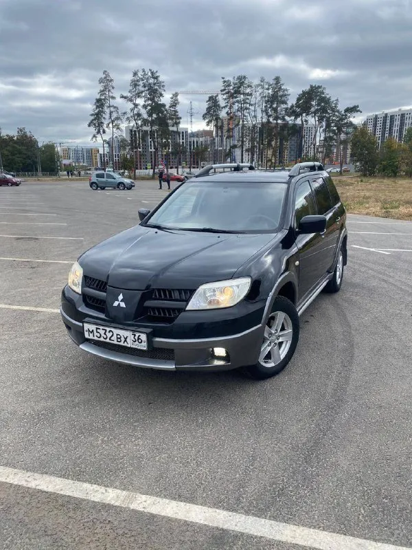 Продам mitsubishi outlander 2004год 2.4 газ/бензин. 160л. с.полный привод коробка автомат. пробег 239т. км в отличном состоянии, не гнилой, по кузову ровный, мотор после капитального ремонта, так же новый грм, помпа, все жидкости, прокладки, свечи и тд. коробка без нареканий. по электрике все исправно, хорошая музыка, парктроник, подогрев сидений, кондиционер и тд. поменян ремкомплект на газ, расход приятный. ходовая перебрана. документы в порядке, переоформление без проблем. авто находиться в новотроицке возле волновахи. цена за авто 699т. р. торг обращаться по номеру +79497180655, он же телеграмм и вотсап, по запросу скину доп. фото. 📲 tg: жека горляков 📞 звоните: +7(949)7180655 - фотография - 5