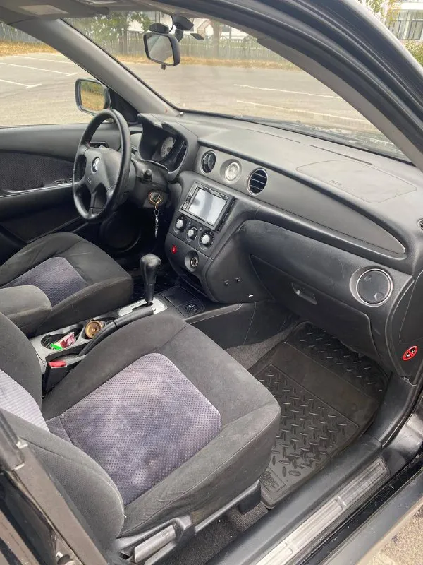 Продам mitsubishi outlander 2004год 2.4 газ/бензин. 160л. с.полный привод коробка автомат. пробег 239т. км в отличном состоянии, не гнилой, по кузову ровный, мотор после капитального ремонта, так же новый грм, помпа, все жидкости, прокладки, свечи и тд. коробка без нареканий. по электрике все исправно, хорошая музыка, парктроник, подогрев сидений, кондиционер и тд. поменян ремкомплект на газ, расход приятный. ходовая перебрана. документы в порядке, переоформление без проблем. авто находиться в новотроицке возле волновахи. цена за авто 699т. р. торг обращаться по номеру +79497180655, он же телеграмм и вотсап, по запросу скину доп. фото. 📲 tg: жека горляков 📞 звоните: +7(949)7180655 - фотография - 7
