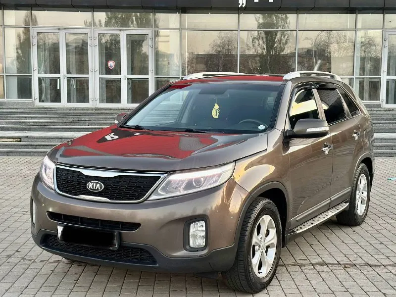 Kia sorento рестайлинг 2.4 газ/бензин 2014г автомат автомобиль весь в заводском окрасе!!! все стекла родные включая лобовое !! вписано в документы ! два ключа! есть все для комфортного вождения! парктроник, монитор андройд, подогрев сидений, климат/контроль, круиз/контроль, мульти/руль, и многое другое… с документами полный порядок!!!!! переоформление в мрэо! цена 1.490₽ все вопросы по тел+79495722131 📲 tg: дмитрий 📞 звоните: +7(949)5722131 - фотография - 7