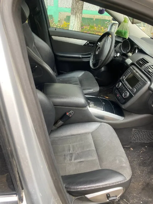Продам mercedes модель w251 r320 3.0 акпп на пневме 6 сидений абс эсп круиз гидраусилитель климат ксенон все рабатет я владелец цена 700₽ возможен обмен + 79497520931 📲 tg: александр 📞 звоните: +7(949)7520931 - фотография - 5