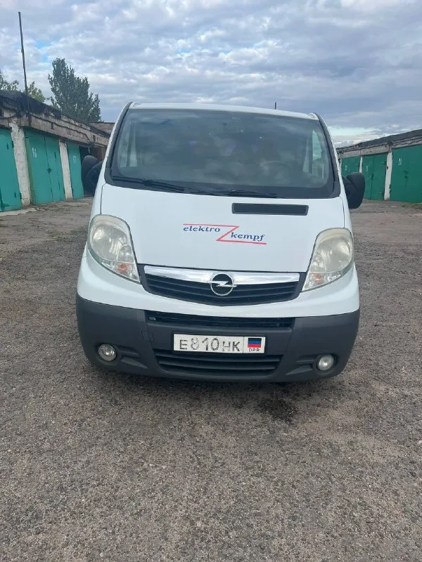Продам opel виваро 2007 г. в пробег 285к, объем 2.5, машина полностью обслужена, поменян ремень грм,... - фотография