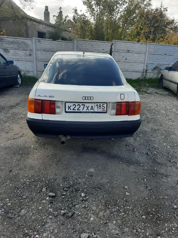 Продам audi 80 б3 1.6 бензин 1987 года. машина в хорошем состоянии. двигатель делался, масло, фильтра, ремни поменяны, шрузы, шаровые, подушки двигателя новые. гнили нет, днище целое. коробка пятиступка. резина летняя с хорошим остатком.270 тысяч торг. +79497273417 📲 tg: руслан 📞 звоните: +7(949)7273417 - фотография - 6