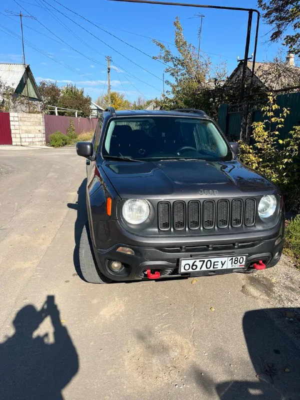 Jeep renegade. 2016 год. 2.4 пробег родной. продажа от собственника. цена 1300000. все вопросы по те... - фотография