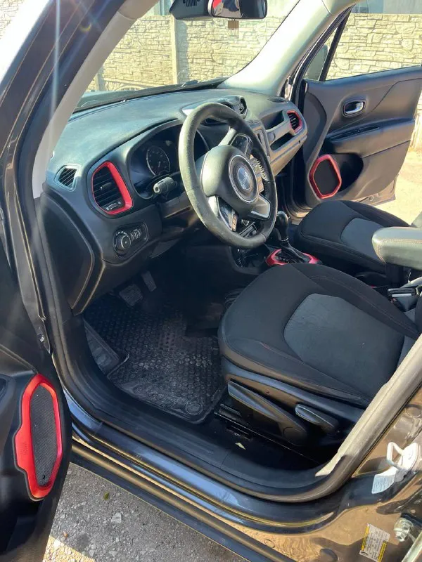 Jeep renegade. 2016 год. 2.4 пробег родной. продажа от собственника. цена 1300000. все вопросы по телефону +79496017019 📲 tg: макс 📞 звоните: +7(949)6017019 - фотография - 4