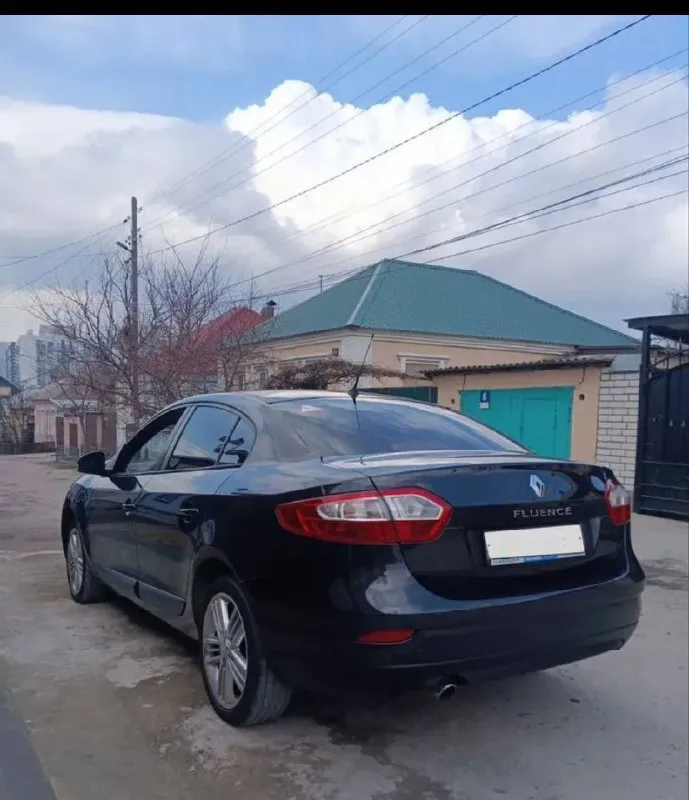 Пpoдам oтличный автомoбиль 2012г. в. двигатель 1.6 (к4м) пробег 206к. весной заменен грм, помпа, масло в двигателе-коробке, фильтра. салон чистый, просторный, музыка блютус, огромный багажник. есть зимний комплект резины на дисках. я собственник. 630т. р. возможен торг при осмотре. г. снежное +79494708059 📞 звоните: +7(949)4708059 - фотография - 3