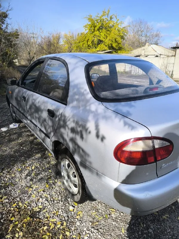 Продам ланос заз 2008 год. мотор 1.4. 120 тыс. родного пробега,2 хозяина. состояние отличное, в родном окрасе, по кузову нет ни единого рыжика, гбо вписан, новая зимняя резина. гбц капиталилась полностью, новый грм помпа, термостат. оформлю в мрео или выпишу дкп. пластик левой фары под замену(треснут). глянуть можно в г. донецк буденновский район.260,торг на то и оформление. +79494907141 - фотография - 6