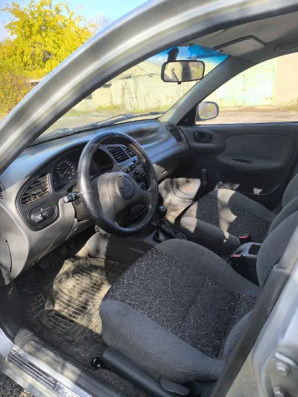 Продам ланос заз 2008 год. мотор 1.4. 120 тыс. родного пробега,2 хозяина. состояние отличное, в родном окрасе, по кузову нет ни единого рыжика, гбо вписан, новая зимняя резина. гбц капиталилась полностью, новый грм помпа, термостат. оформлю в мрео или выпишу дкп. пластик левой фары под замену(треснут). глянуть можно в г. донецк буденновский район.260,торг на то и оформление. +79494907141 - фотография - 9