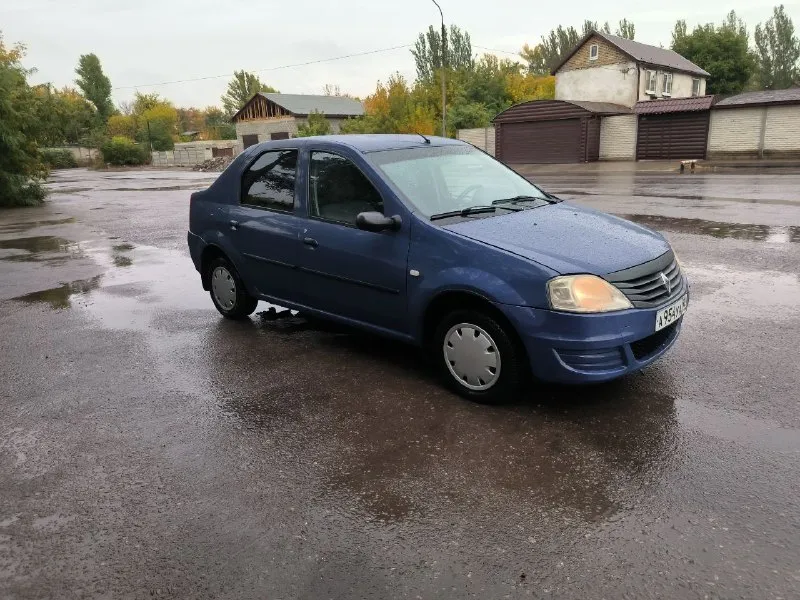 Renault logan 1.4 год 2007 мкпп 5ст пробег 245т автомобиль в хорошем техническом состоянии цена 400т... - фотография