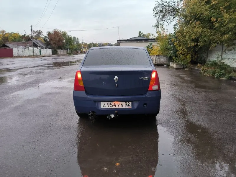 Renault logan 1.4 год 2007 мкпп 5ст пробег 245т автомобиль в хорошем техническом состоянии цена 400тр, возможен обмен на авто дешевле с вашей доплатой остальные вопросы по телефону+79493323015 осмотр в макеевке - фотография - 2