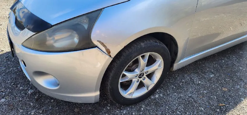 В продаже свое семейное авто, mitsubishi grandis 2004 год, коробка механика, двигатель 2,4 пол года назад поставили коробку контрактную, автомобиль едет резво и без всяких проблем, не когда не подводил, заводиться отлично, масло двигатель не кушает от замены до замены, есть косяки по кузову, ну как бы машина и не новая стоит газ пропан, не вписан так как машина ещё на днр номерах, но спокойно впишиться при поставки на наш регион, вы будете первым владельцем в стс птс много чего меняно в последнее время, все подробно расскажу и покажу при осмотре или по телефону, звоните, пишите цену вижу 700 000,первая цена в днр, торг минимальный +79496232249 феникс донецк - фотография - 5