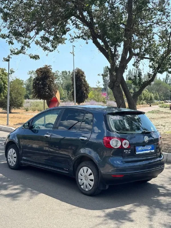 ◼️ Volkswagen golf plus ➕

💰Цена: 650 000р
🏢Город: мариуполь
📅Год выпуска: 2008
🧾Пробег: 248 913 км
⚙️Двигатель: 1.6
⛽Топливо: бензин
⚙️Кпп: механика

📞 Телефон:

+7-949-727-41-51
+7-949-551-91-52
+7-989-263-55-56 - фотография - 6