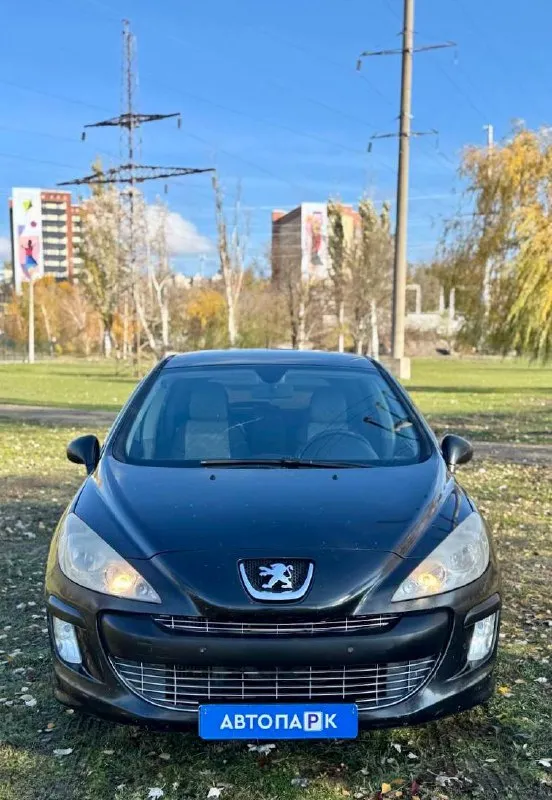 🦁 peugeot 308 💰цена: 410 000р 🏢город: мариуполь 📅год выпуска: 2008 🧾пробег: 229 132 км. ⚙️двигатель: 1.6 ⛽топливо: бензин ⚙️кпп: автомат 📞 телефон: +7-949-727-41-51 +7-949-551-91-52 +7-989-263-55-56 💾 описание: 👌 городской хэтчбек идеально подойдёт на каждый день начинающему водителю. надежный двигатель без расхода масла в паре с классическим автоматом. кузов крепкий, не гнилой. ✅ двигатель и акпп контрактные с минимальным пробегом, турбина новая. ✅ двухзонный климат контроль морозит шикарно, коробка автомат переключает идеально, подушки безопасности, полный электропакет, гур, abs, центральный замок, подогрев сидений, android магнитола с камерой заднего вида, оригинальные литые диски на новой резине. улица шевченко 2️⃣6️⃣9️⃣ - фотография - 2
