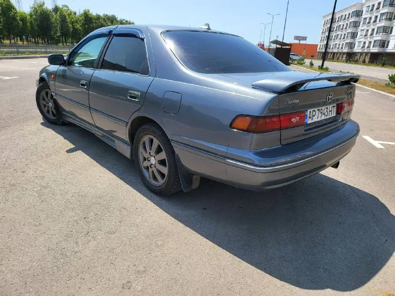 Toyota camry 20 v6 3.0 газ/бензин коробка - полный порядок. автомат, климат, круиз, монитор, сигнализация, стеклоподъемники. на отличной летней резине. 4 стеклоподъемника. кому дорого - жигули или ланос! срочно! 250₽ +7 949 804 34 61 📲 tg: мариуполец 📞 звоните: +7(949)8043461 - фотография - 2