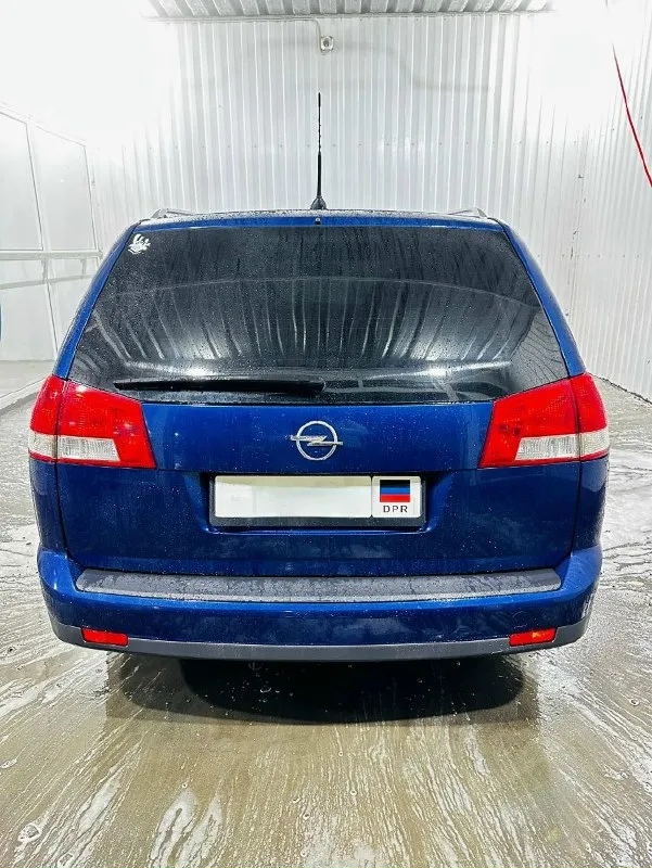 Продаётся в отличном состоянии автомобиль оpel vectra c caravan 1.9cdti 2008 г. в. 1.9 z19dth на 150 л/с. родной пробег 310к, коробка механика 6ст. , приятный небольшой расход. 2-х зонный климат контроль, датчик дождя, стеклоподъёмники с доводчиками. двигатель и ходовая в хорошем состоянии. резина отличная r17. кузов в хорошем состоянии. чистый, опрятный салон, в машине не курят. огромный вместительный багажник. цена 670000 руб. связь и полная информация по номеру +79495290468 (он же тг) либо в лс. 📞 звоните: +7(949)5290468 - фотография - 5