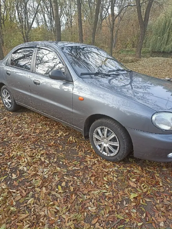 Продам: chevrolet ланос 2008 года.1.5 ходовая вкруг перебрана, мотор, коробка без нарекания гур, стеклоподъёмники кондер(работает) музыка два комплекта резины, новый бак, фильтра масла поменяны новый комплект грм по кузову без нареканий документы в норме любое переоформление все вопросы по телефону: +79497380904 макеевка 360₽ торг 📞 звоните: +7(949)7380904 - фотография - 2