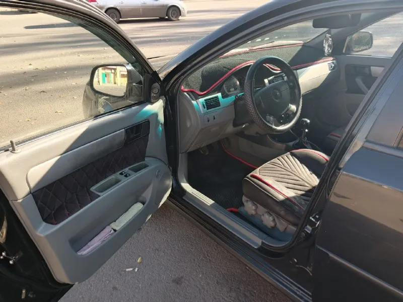 Chevrolet лачетти 2011 года пробег 220т в отличном состоянии цена 570т осмотр макеевка тел+79493612624 📞 звоните: +7(949)3612624 - фотография - 4