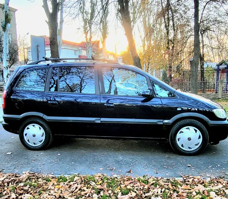 Opel зафира opel zafira 1.8 16v рестайлинг 2004 г. в. превосходное состояние авто. пригнана в 2019 году в донецк, один собственник. родной пробег, вся история обслуживания. не бит, корозии нет. стекла атермальные родные. все работает. 2 ключа. донецк. плохая связь. 590т. р. +79498049797 📞 звоните: +7(949)8049797 - фотография - 5