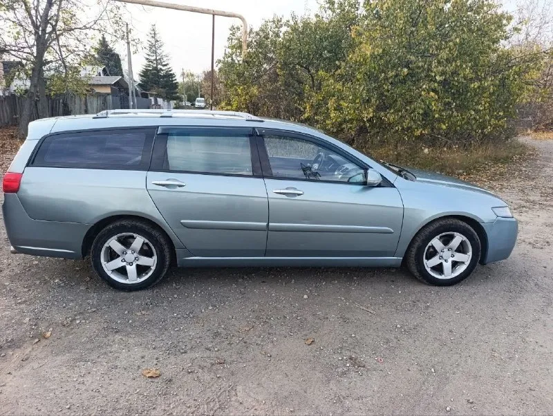 Хонда аккорд 2006 г мотор 2,0 газ е-4, акпп по технике в хорошем состоянии. внешне всё хорошо без дефектов. цена 770 тыс. руб (возможен обмен) +79493615247 - фотография - 4