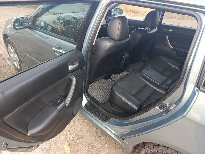 Хонда аккорд 2006 г мотор 2,0 газ е-4, акпп по технике в хорошем состоянии. внешне всё хорошо без дефектов. цена 770 тыс. руб (возможен обмен) +79493615247 - фотография - 7