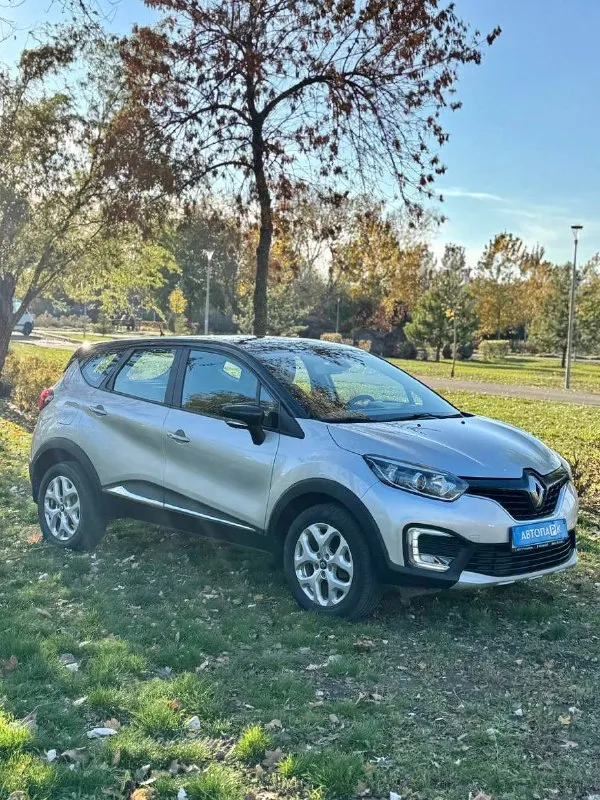 🚙 renault kaptur 💰цена: 1 400 000р. 🏢город: мариуполь 📅год выпуска: 2017 🧾пробег: 91 000 км. ⚙️двигатель: 1.6 16v ⛽топливо: бензин ⚙️кпп: механика 📞 телефон: +7-949-727-41-51 +7-949-551-91-52 +7-989-263-55-56 💾 описание:. .. 5.png')">✅ один владелец, птс оригинал. ✅ заводская краска 100%. ✅ оригинальный пробег. ✅ южная эксплуатация. 🚙 двигатель h4m 1.6 16v. (надежный и экономичный), ходовая без посторонних звуков, мягкая, высокий клиренс. ✅ климат-контроль, бесключевой доступ, старт-стоп, гур, abs, airbag, подогрев сидений/лобового, магнитола с bluetooth, кожаный мульти-руль, электро-зеркала с складыванием, центральный замок, 2 ключа. улица шевченко 2️⃣6️⃣9️⃣ 🏦 возможна продажа в кредит по двум документам. - фотография - 3