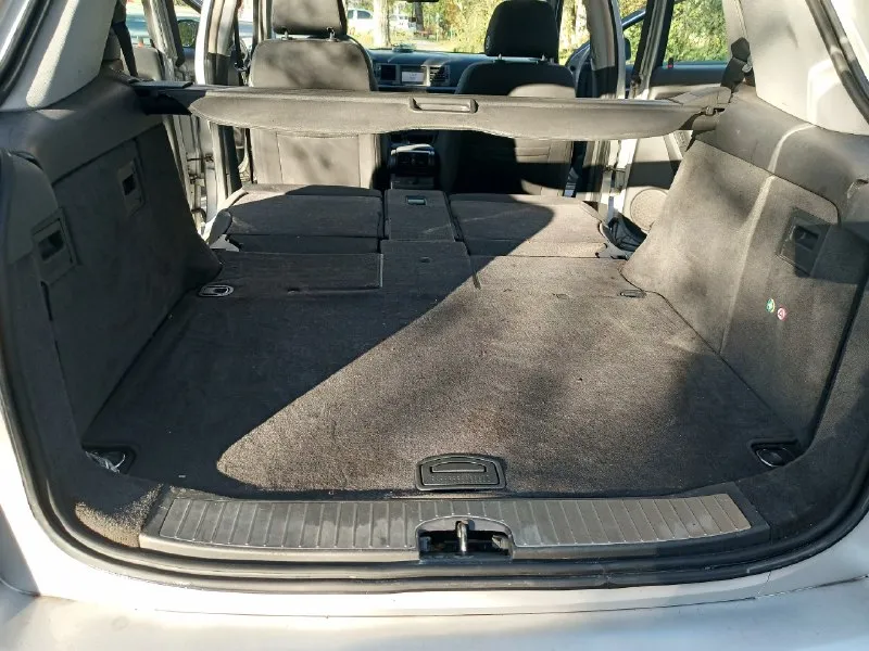 Продам opel сигнум 2004г. в. двигатель 2,2. кпп механика. пробег 168000₽ родной! авто в хорошем состоянии! есть пару косяков по кузову, на работу никак не влияют! машина полностью оцинкованная, поэтому гнили нет вообще!!! в 2021 году была пригнана из германии под заказ. там один хозяин и здесь один. авто надёжное и просторное! сел, поехал! в данный момент находится в ростове, но пригон в донецк, естественно, обсуждается. вопросы, дополнительные фото и видео по телефону. цена 450000₽. торг уместен. тел. +79896153653, +79782005114(вацап). 📞 звоните: +7(989)6153653 - фотография - 9