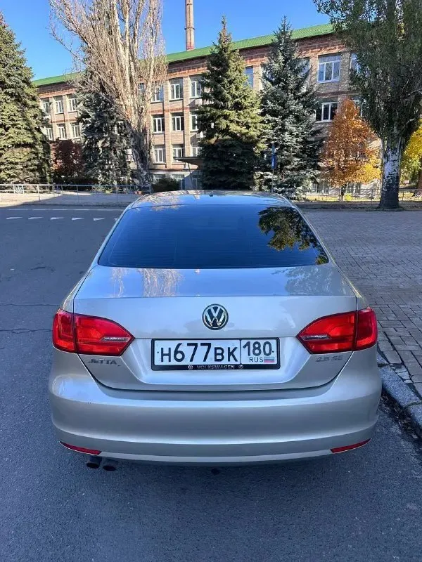Продам volkswagen jetta se 2013 г. В. , двигатель 2.5 л. , акпп - 6 ступенчатый aisin, 170 л. С. , пробег 164 тыс. Км. Автомобиль в полном порядке, двигатель работает хорошо, масло не ест, акпп переключает быстро, без пинков или рывков, ходовая не стучит и не гремит, салон в отличном состоянии. Расходники поменяны, на хорошей зимней резине. Я собственник. Цена: 1150000 р. + торг. Город донецк, днр, +79494770204
📞 Звоните: +7(949)4770204 - фотография - 3