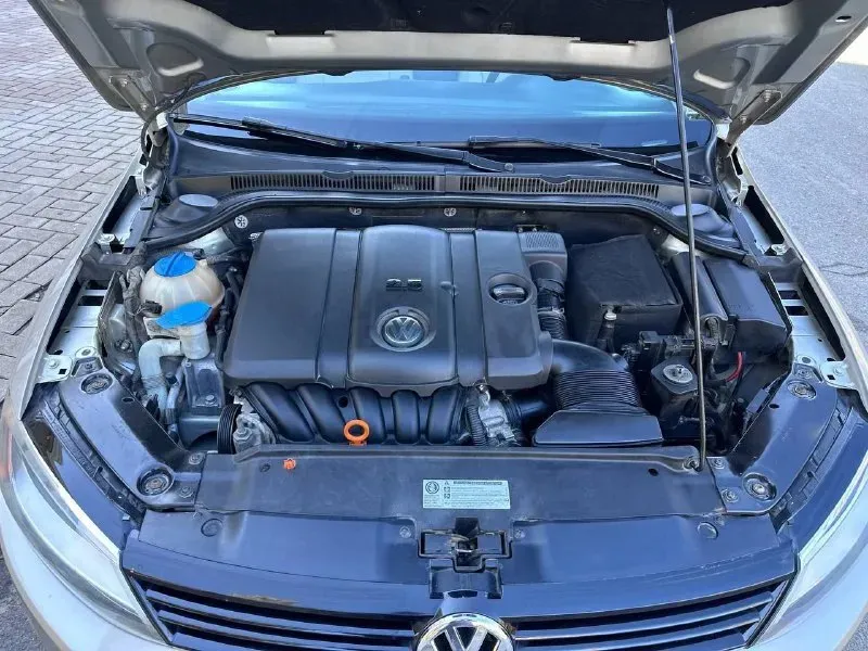 Продам volkswagen jetta se 2013 г. В. , двигатель 2.5 л. , акпп - 6 ступенчатый aisin, 170 л. С. , пробег 164 тыс. Км. Автомобиль в полном порядке, двигатель работает хорошо, масло не ест, акпп переключает быстро, без пинков или рывков, ходовая не стучит и не гремит, салон в отличном состоянии. Расходники поменяны, на хорошей зимней резине. Я собственник. Цена: 1150000 р. + торг. Город донецк, днр, +79494770204
📞 Звоните: +7(949)4770204 - фотография - 8