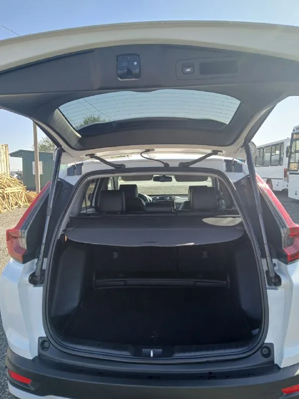 Продам honda crv 2020г пробег 65т км состояние отличное белый жемчуг полная комплектация полный привод ц 2870🍋 +7 949 412-81-47 📲 tg: @niko777180 📞 звоните: +7(949)4128147 - фотография - 7