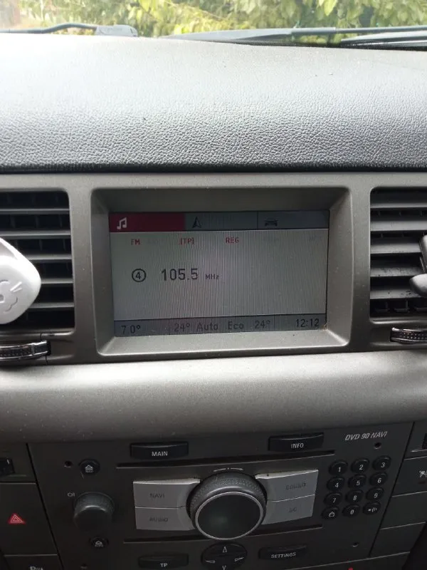 Opel vectra c gts, 2005 года, пробег 223, коробка автомат, бензин, 2.2, 155 л. с., цветной монитор. донецк. цена 750000₽ тел. +7(949) 340-92-62 (принимаю только звонки) - фотография - 8