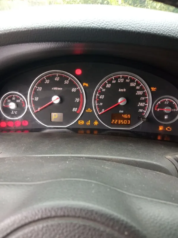 Opel vectra c gts, 2005 года, пробег 223, коробка автомат, бензин, 2.2, 155 л. с., цветной монитор. донецк. цена 750000₽ тел. +7(949) 340-92-62 (принимаю только звонки) - фотография - 9