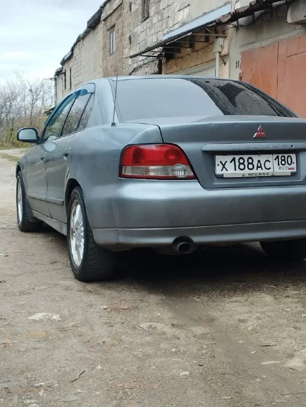 Продам мицубиси галант 2002г. пробег 311т. двигатель 2л. бензин, коробка механика. цена 420000 рублей. донецк. +79493105821. с продажей не спешу. состояние хорошее для своих лет. все вопросы по телефону. торг присутствует, минимальный. 📞 звоните: +7(949)3105821 - фотография - 2