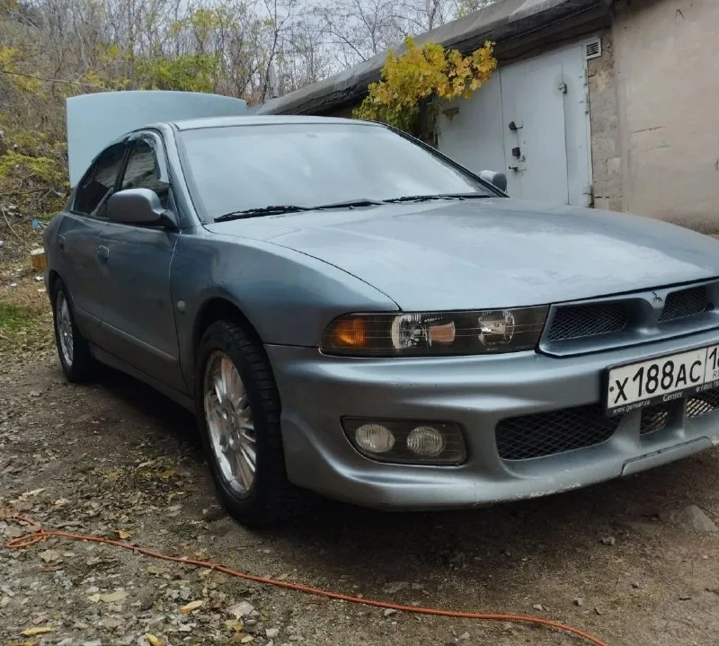 Продам мицубиси галант 2002г. пробег 311т. двигатель 2л. бензин, коробка механика. цена 420000 рублей. донецк. +79493105821. с продажей не спешу. состояние хорошее для своих лет. все вопросы по телефону. торг присутствует, минимальный. 📞 звоните: +7(949)3105821 - фотография - 4