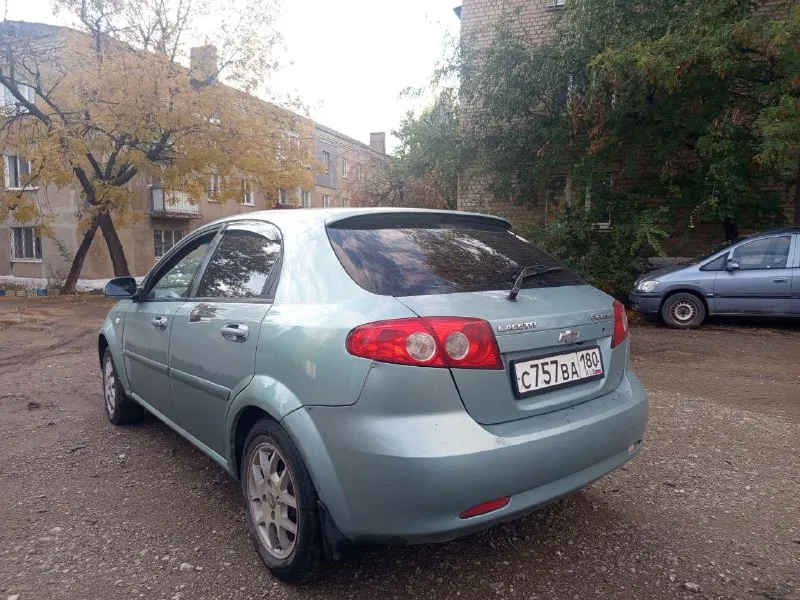 Продам шеврале лачетти хечбек 1,6 2006г. в хорошем состоянии цена 450р возможен обмен на автомат +79495275869 📲 tg: @bambula_88888888 📞 звоните: +7(949)5275869 - фотография - 5