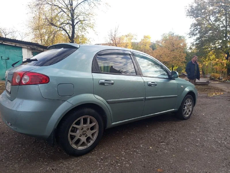 Продам шеврале лачетти хечбек 1,6 2006г. в хорошем состоянии цена 450р возможен обмен на автомат +79495275869 📲 tg: @bambula_88888888 📞 звоните: +7(949)5275869 - фотография - 8