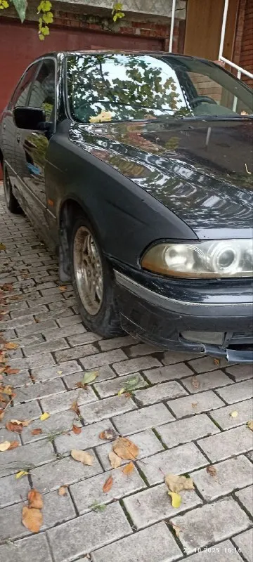Продам bmw 520 в 39 кузове двигатель 2.0 на механике учёт днр находится в донецке, остальные вопросы по телефону цена 220 000₽ торг при осмотре +79493834959 📲 tg: @sanjokbaly 📞 звоните: +7(949)3834959 - фотография - 4