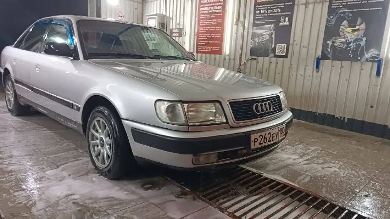 Продам audi 100 с4 1991 года, мотор после ремонта, заменено сцепления, система охлаждения, тормозная система. с документами все в порядке. +79495587967 цена 300 000,торг ! 📞 звоните: +7(949)5587967 - фотография - 3