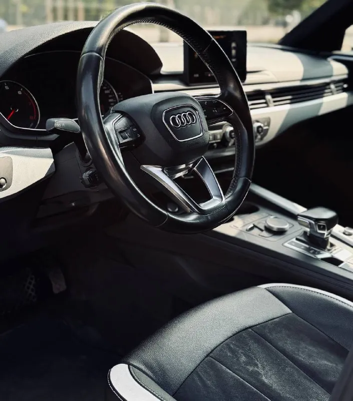 Продам: audi a4 b9 год выпуска: 2015 объем двигателя: 2.0л (190 л. с.) коробка : автомат привод: передний пробег: 150 тыс. км автомобиль в отличном состоянии, на полном ходу. без вложений, от слова вообще. черный салон, черный потолок (алькантара) каждая кнопка в салоне работает. нареканий по машине нет. двигатель, коробка, ходовая, все на отлично. салон не затерт, не поцарапан. собственник. цена 1,900🍋 возможна продажа в кредит. г. донецк тел +79493402371 📲 tg: даниил ворона 📞 звоните: +7(949)3402371 - фотография - 7