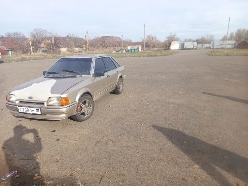 Продам авто, на ходу, все светит, все моргает, город енакиево, цена 135000,все вопросы по телефону+79490978378 📲 tg: @t_b_a_26_04_22 📞 звоните: +7(949)0978378 - фотография - 3