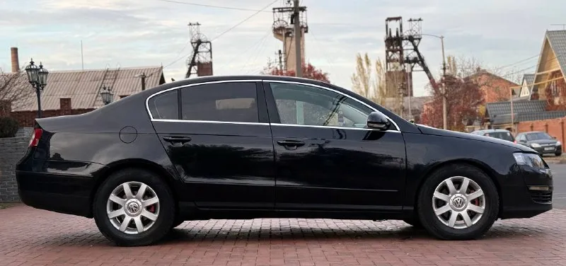 Volkswagen passat b6 2.0 tsi полная комплектация!
Passat b6 2006 года машина полностью обслужена и в отличном техническом состоянии
2.0 Tsi
Автомат
Полная комплектация
Кожаный салон
Подогрев передних сидений
Круиз-контроль
Мультируль
Парктроники спереди и сзади
Электропривод зеркал и сидений
Световой и дождевой датчик
Аудиосистема с bluetooth / aux
Литые диски, хорошая резина
Продажа от собственника!
Все остальные вопросы по телефону! Цена: 795.000(торг)
Контакт: +79494453530
Осмотр: донецк
📲 Tg: @ku4eryviy001
📞 Звоните: +7(949)4453530 - фотография - 3